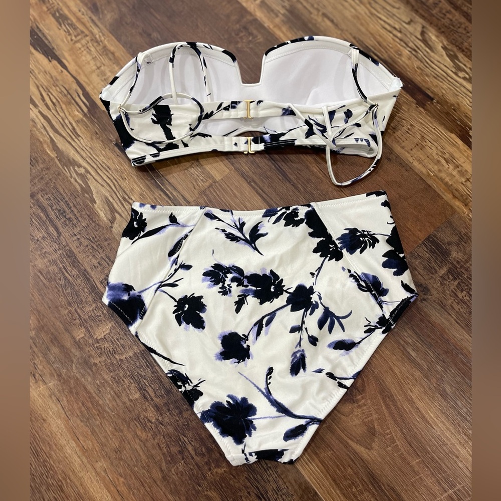 Athleta | Bikini - Picture 3 of 5